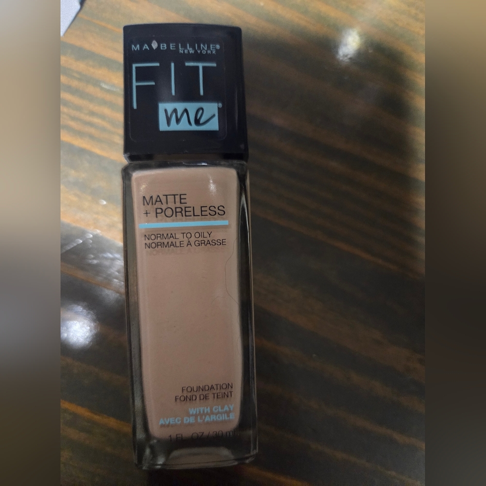 Maybelline Fit Me Matte + Poreless Foundation - Cream